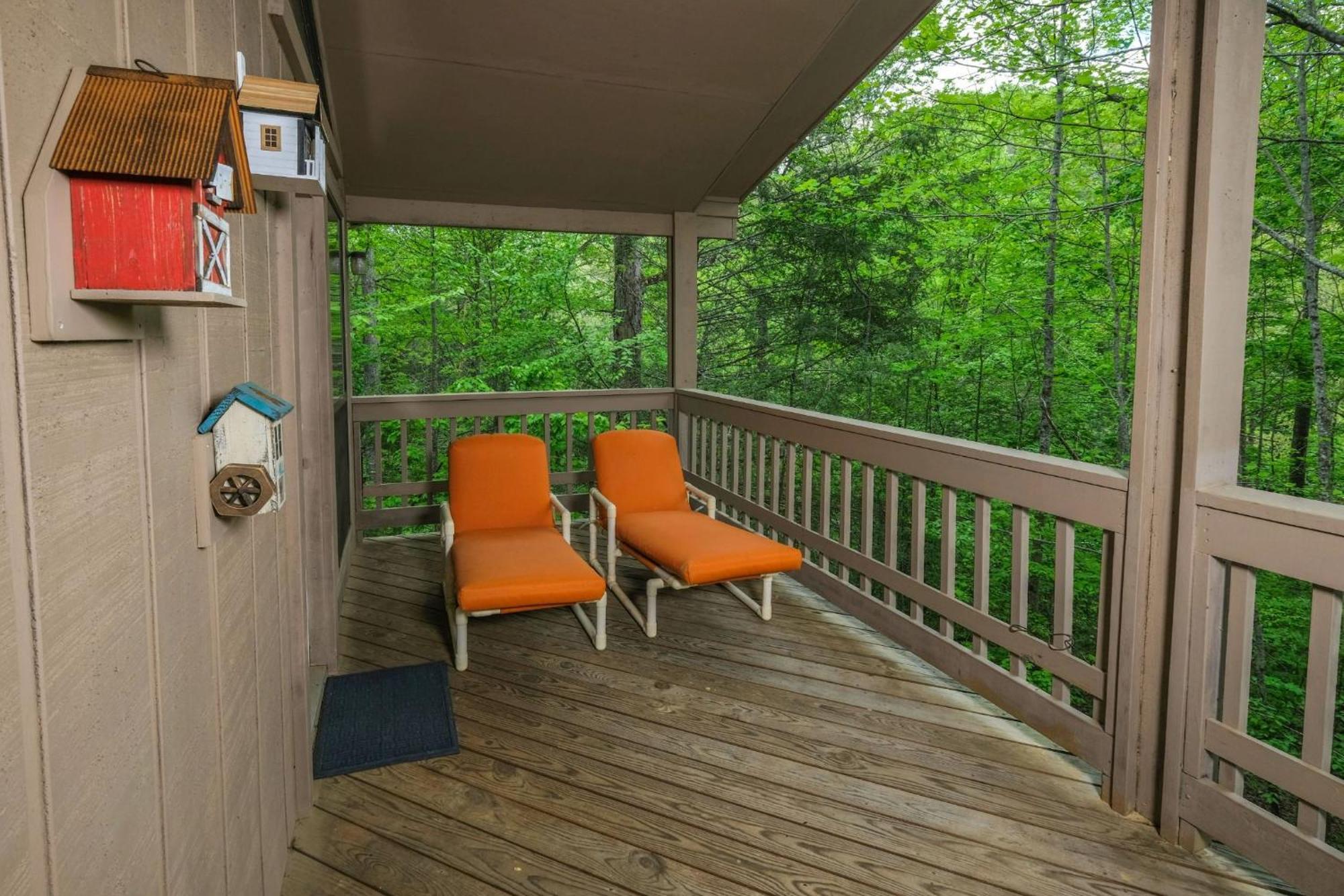 The Bird Hallar Gatlinburg Exterior photo